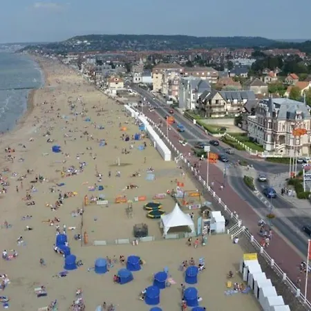 Charment Cottage De 45 M2 Renove Et Moderne Villers-sur-Mer Exterior photo